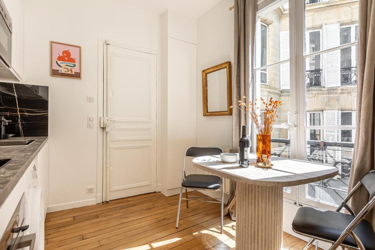 Sweett - Pavillon Madeleine Apartment ปารีส ภายนอก รูปภาพ
